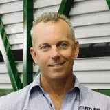 Simon M.
